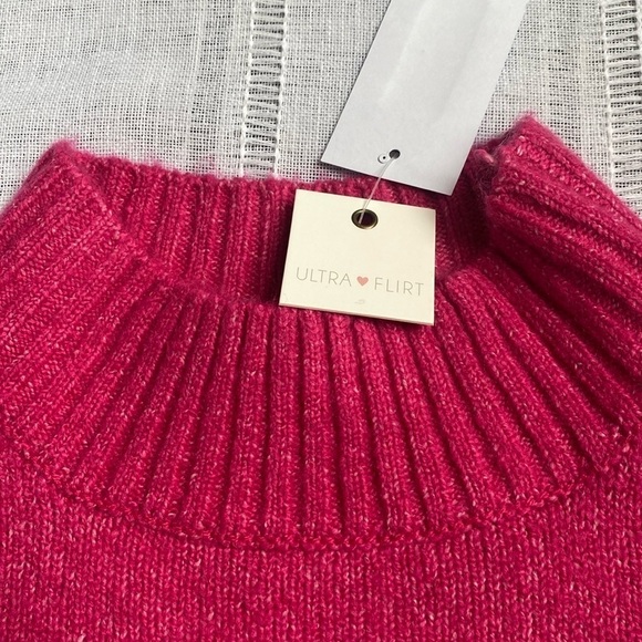 Ultra Flirt NWT hot pink mock neck sweater with butterfly design. - Picture 4 of 11